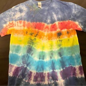 Medium Tie-Dyed Gildan T-shirt